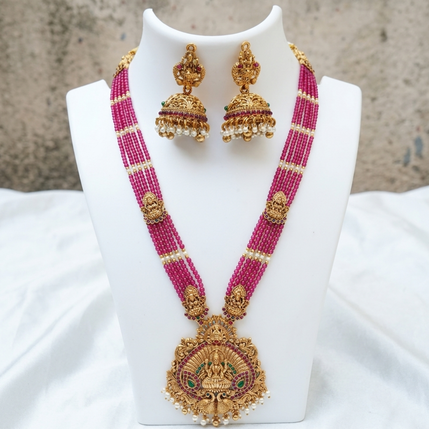 Temple Lakshmi Pink Beaded Pendant Necklace Set