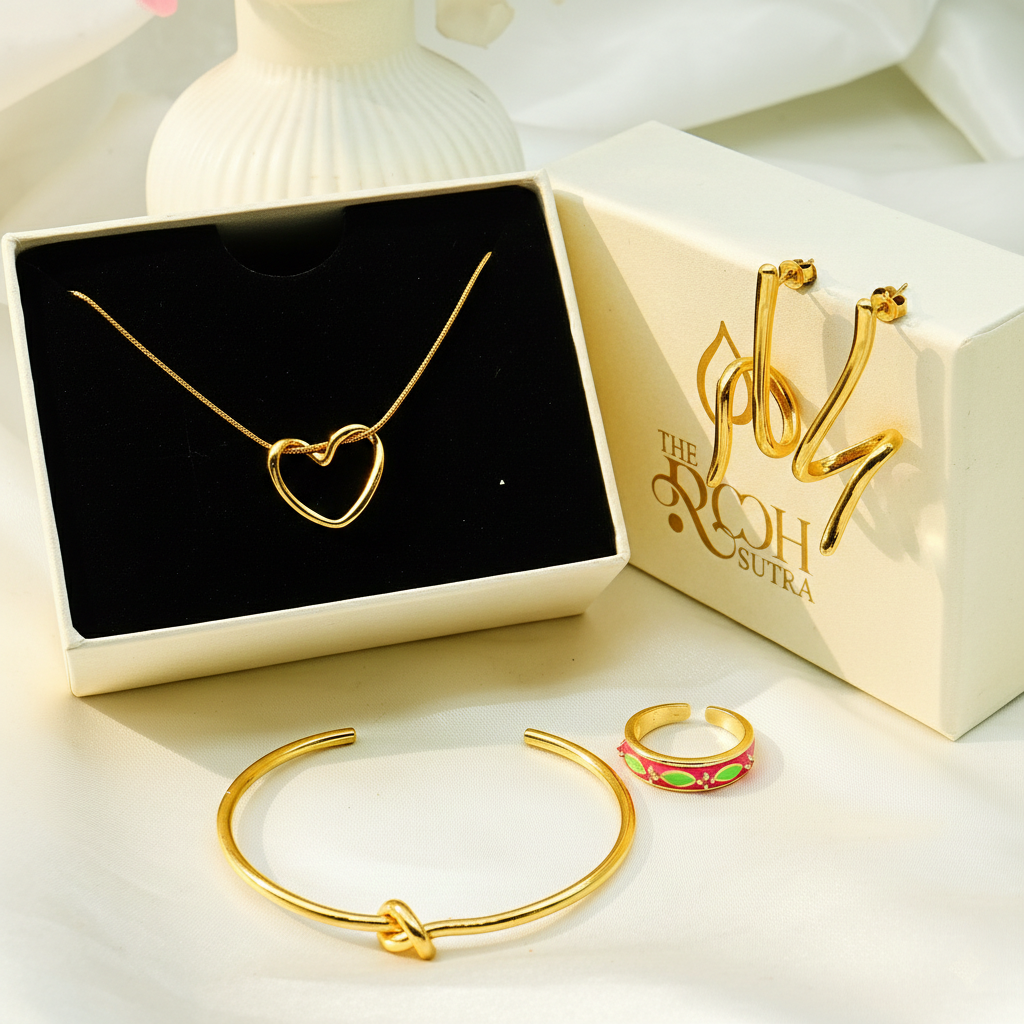 Love Knot Jewelry Gift Hamper for Her
