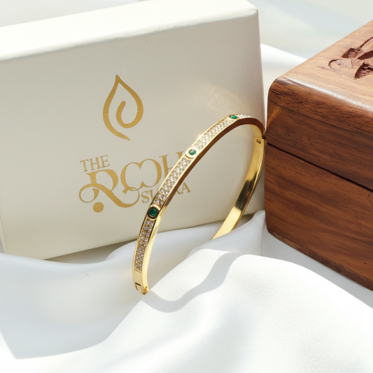 Yellow Gold Minimalist Bangle