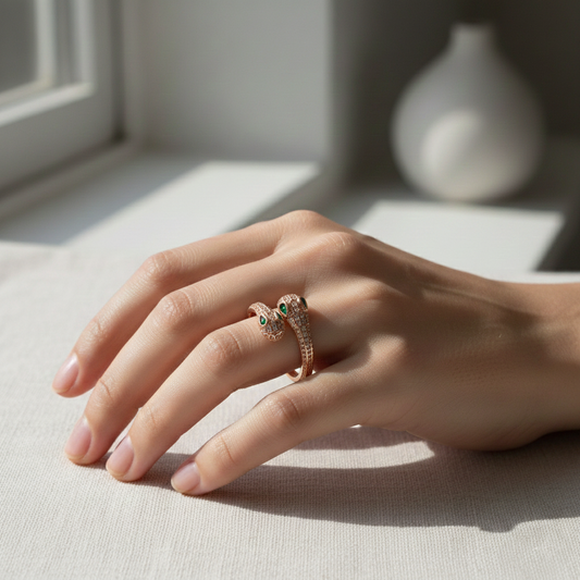 Emerald Eye Snake Ring