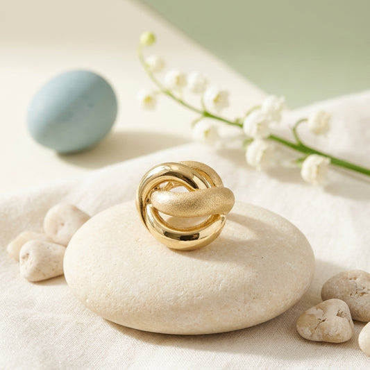 Luxe Knot Gold Statement Ring
