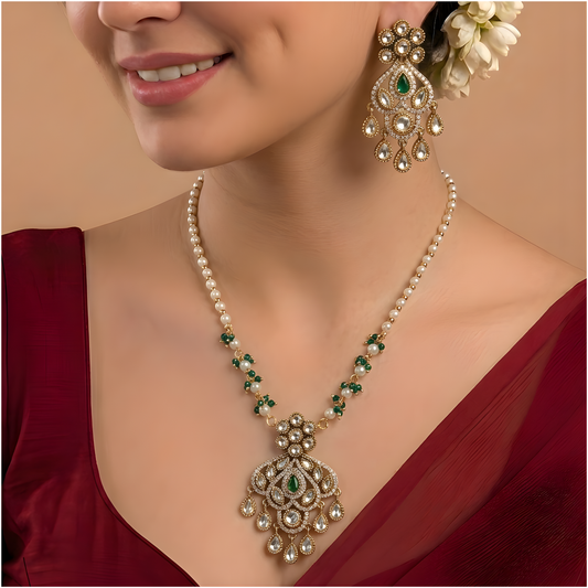 Emerald Green Kundan Pendant Necklace Set