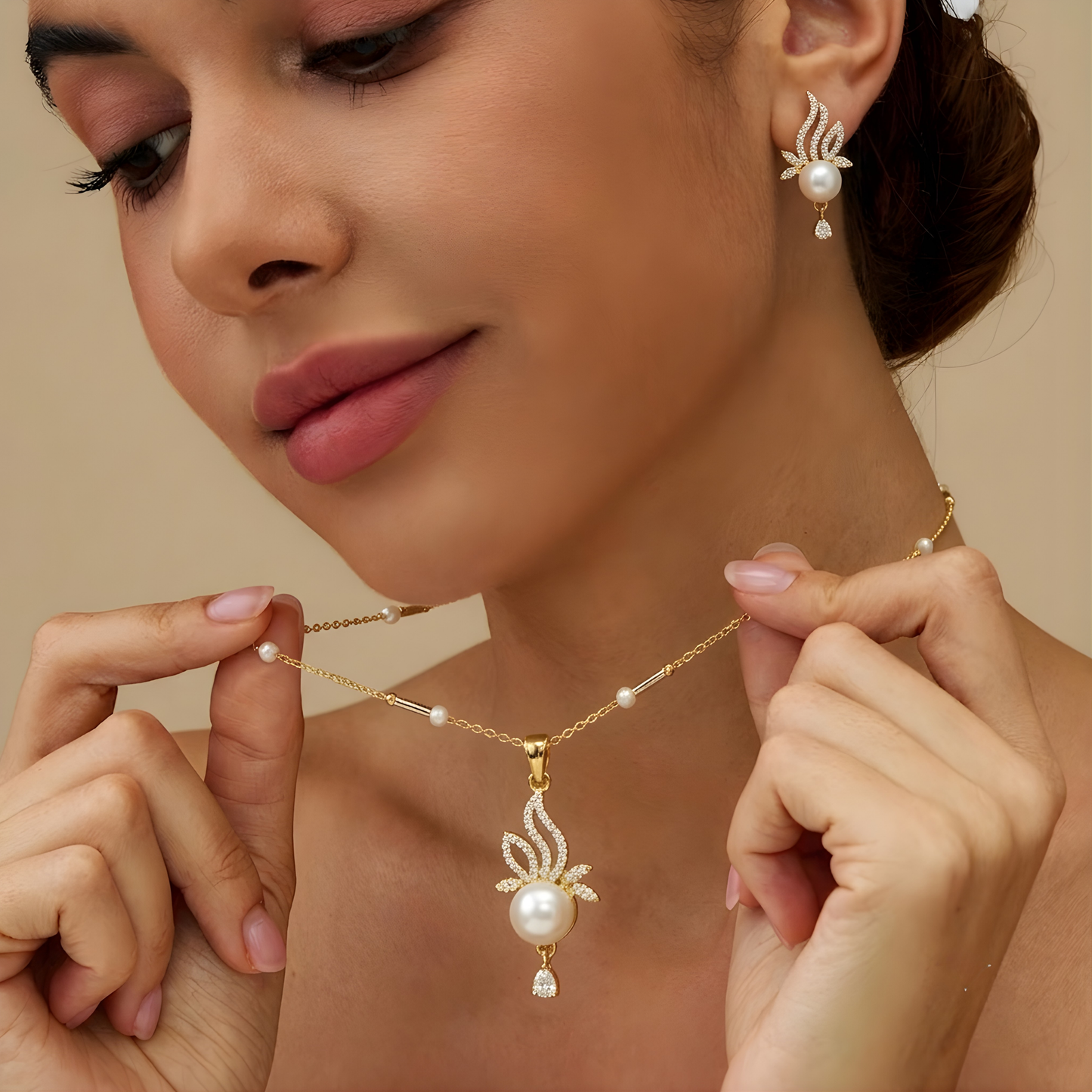 AD Pearl Pendant Necklace Set for Women
