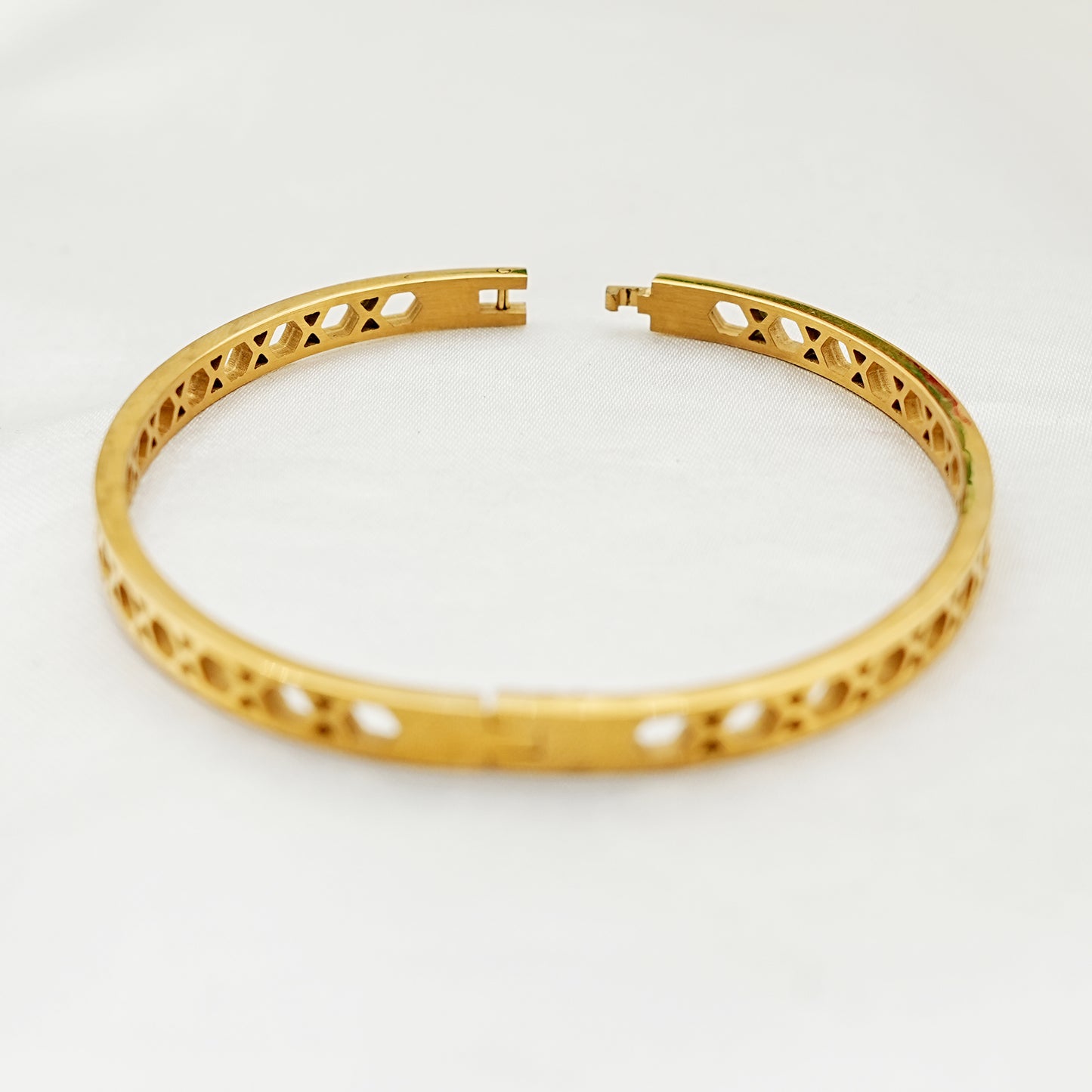 Minimalist Honeycomb Bracelet