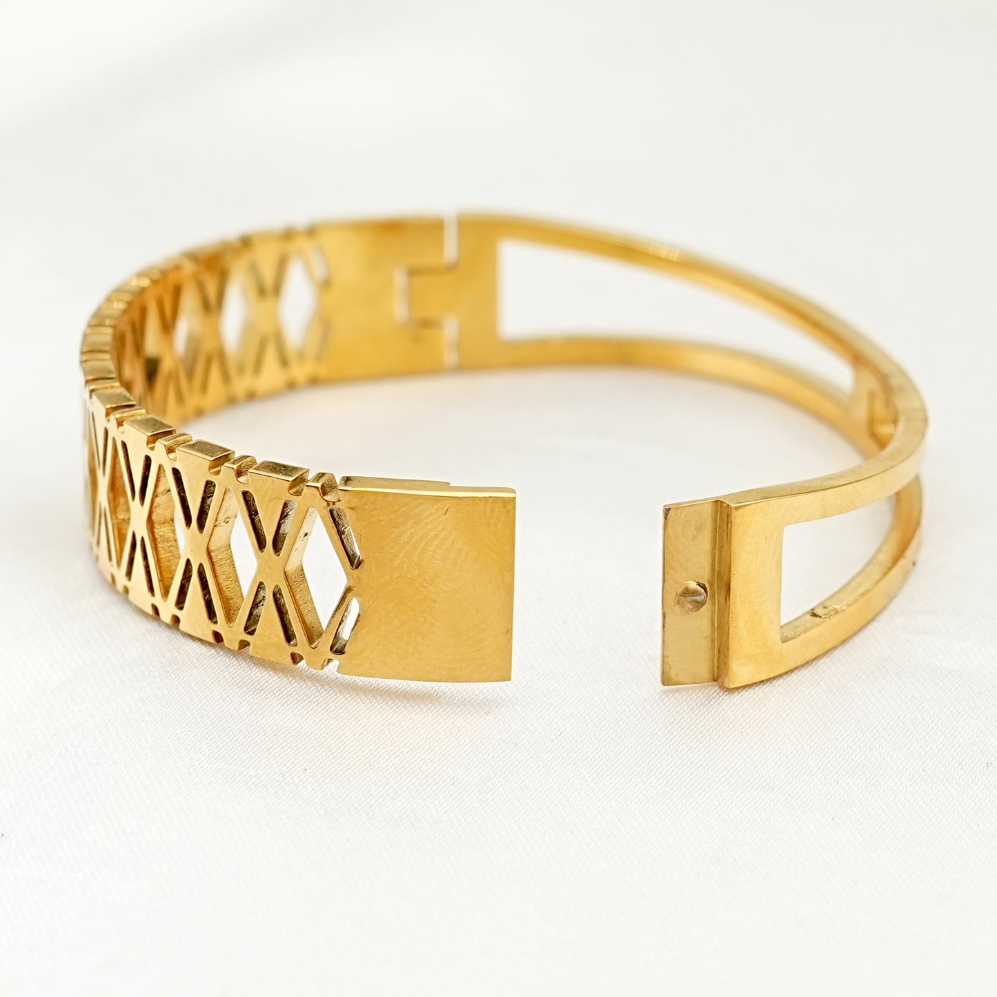 Geometric Cutout Gold Plated Bracelet