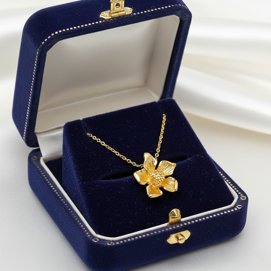 Yellow Gold Bloom Flower Necklace