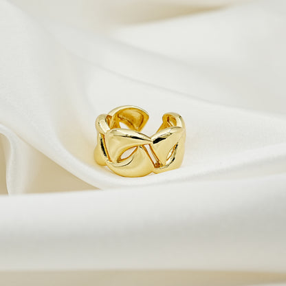 Bold Gold Chain Link Ring