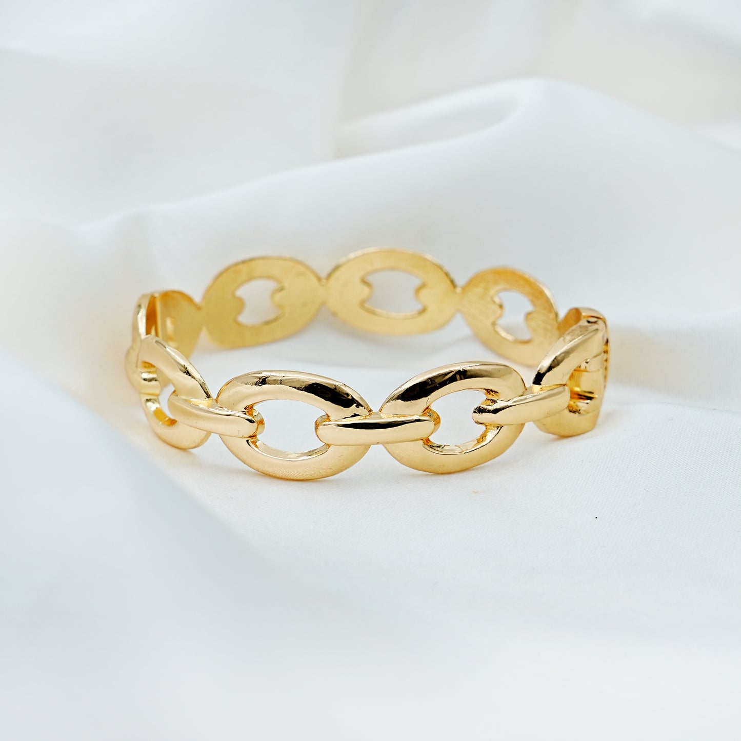 Luxe Gold Chain Link Bangle Bracelet