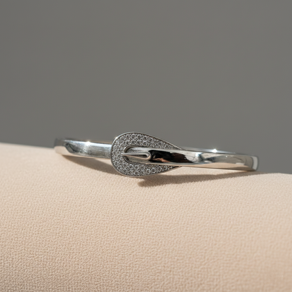 Stainless Steel Buckle Design Bangle