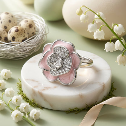 Blossom Luxe Crystal Flower Ring
