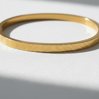 Minimal Wave Texture Gold Bangle Bracelet