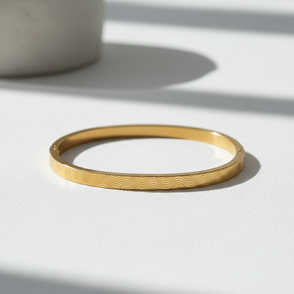 Minimal Wave Texture Gold Bangle Bracelet