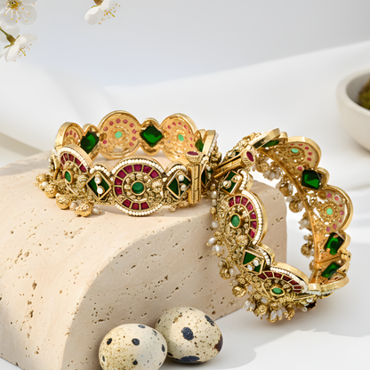 Royal Antique Ghunghroo Gold Bangles