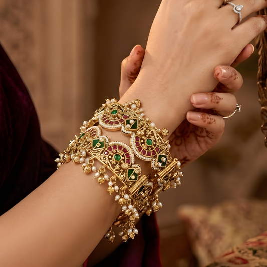 Royal Antique Ghunghroo Gold Bangles