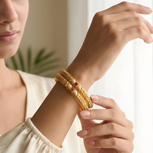 Leaf-Patterned Bangles For Women