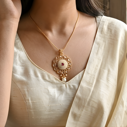Circle Shape Kundan Necklace Set with Earrings