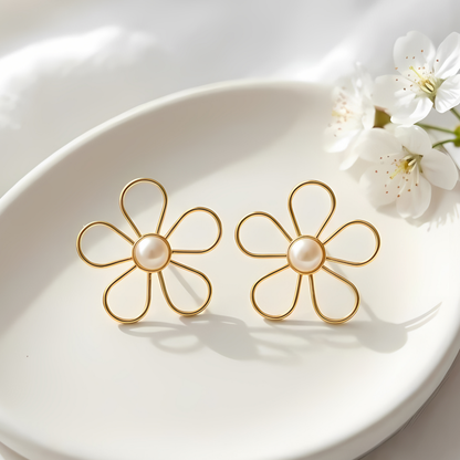 Minimalist Pearl Flower Stud Earrings