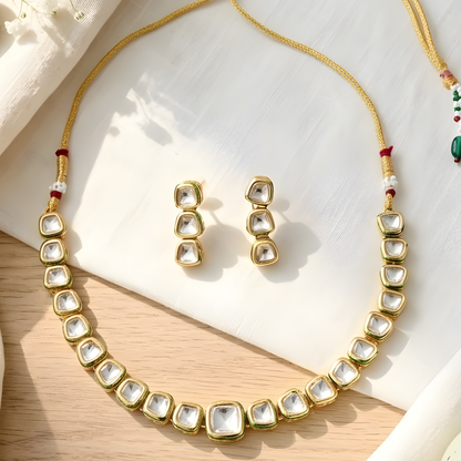 Single Line Kundan Necklace Set with Earrings