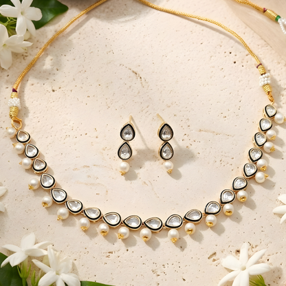 Single Line Polki Kundan Necklace Set