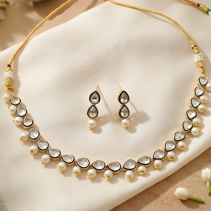Single Line Polki Kundan Necklace Set