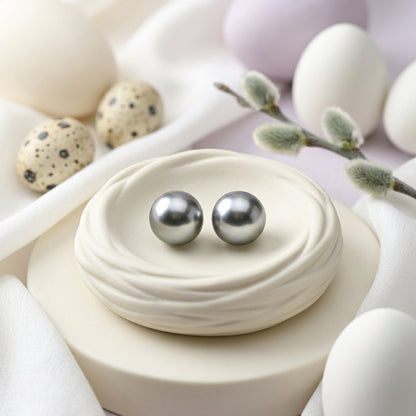 Classical Pearl Stud Earrings
