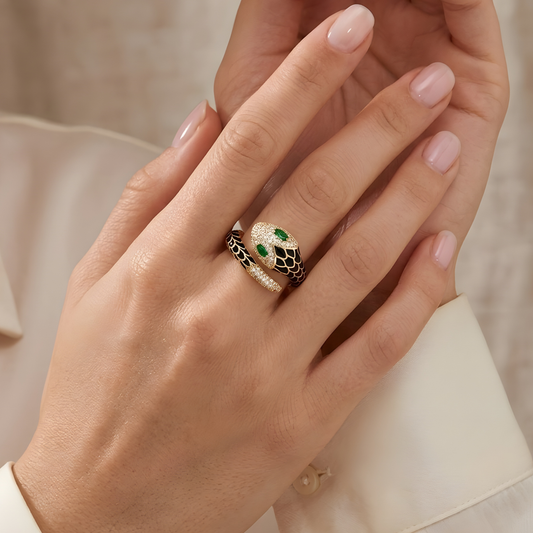 Moissanite Diamond Enamel Snake Ring